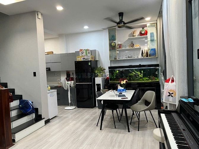 ( HÓT )Bán nhà hẻm 7m,đường Cộng Hòa,5x16m, 3L,Hạ giá từ 15 về 13 tỷ