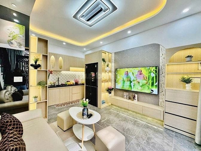 SIÊU PHẨM MẶT TIỀN🔥HUỲNH VĂN BÁNH, PHÚ NHUẬN GÁI 4,360 TỶ/63,8M2 SHR