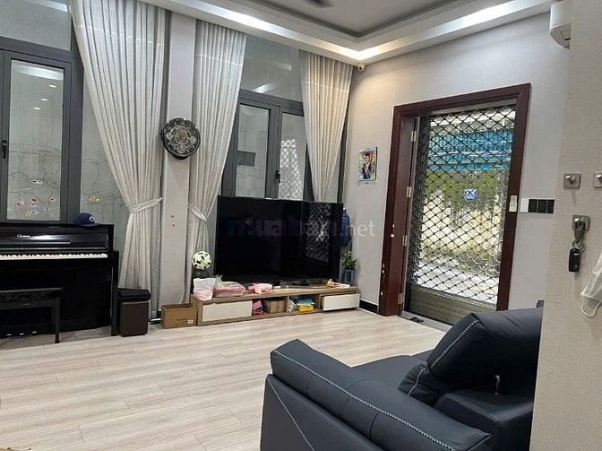 ( HÓT )Bán nhà hẻm 7m,đường Cộng Hòa,5x16m, 3L,Hạ giá từ 15 về 13 tỷ