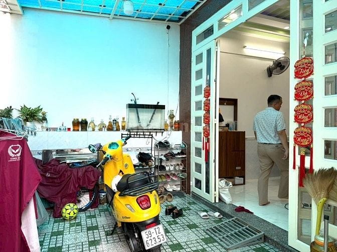 Nhà đẹp DT:4,2x14m Cao cấp hẻm Nguyễn Duy Cung, P12, Q.Gò Vấp.