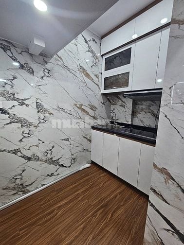 CĂN HỘ HIẾM CÓ- MẶT PHỐ LÁNG HẠ - VĂN MINH - 2 NGỦ ĐỦ CÔNG NĂNG 