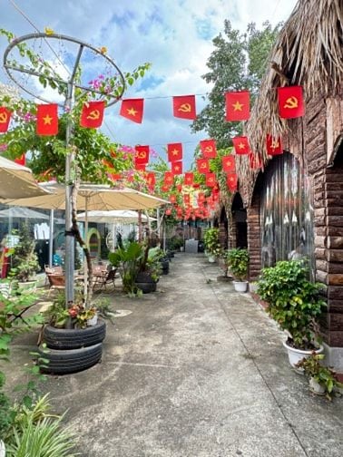 Sang Nhượng Tổ Hợp Quán Cafe - Bi A - Khu Vui Chơi Trẻ Em tại Định Côg