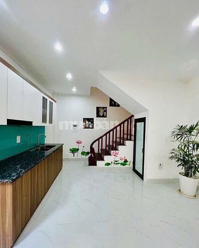BÁN NHÀ 5 TẦNG, 35M, Ô TÔ ĐỖ CỬA, DÂN XÂY YÊN NGHĨA , FULL NỘI THẤT.