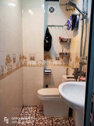 Tôi cần bán nhà phố Bạch Mai, Q HBT, HN, DT 23 m x 5T, MT 3,2 m, 5,2ty