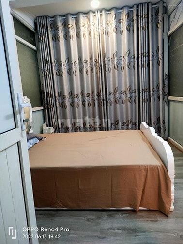 Tôi cần bán nhà phố Bạch Mai, Q HBT, HN, DT 23 m x 5T, MT 3,2 m, 5,2ty