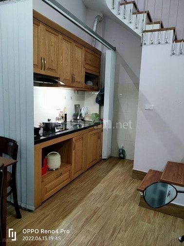 Tôi cần bán nhà phố Bạch Mai, Q HBT, HN, DT 23 m x 5T, MT 3,2 m, 5,2ty