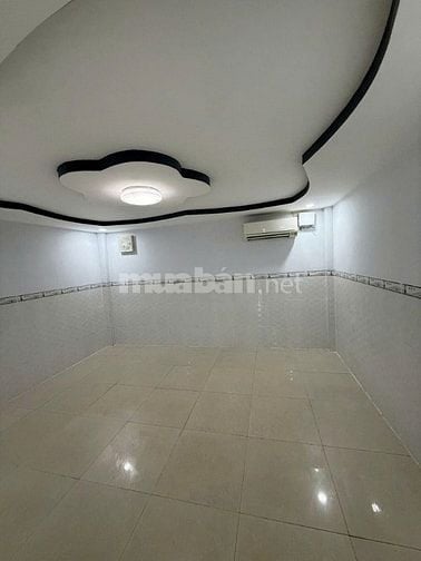 Bán căn nhà 1 trệt, 1 lửng, 1 lầu tại dt 111ṁ2 ngay tại tân hiệp 31, h