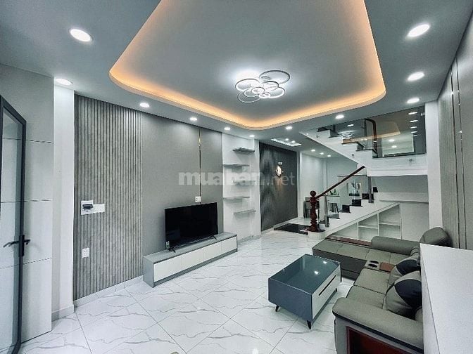 Cô Vân Đi nước ngoài cần bán gấp căn nhà Yên Thế P2 Tân Bình 2Tỷ500TRD