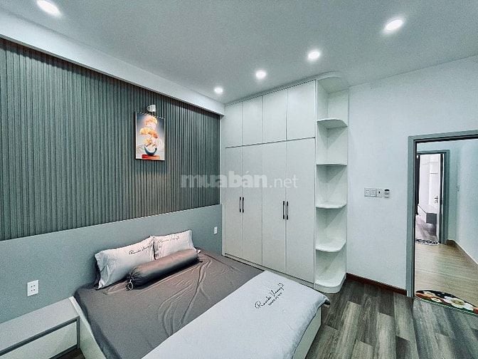 Cô Vân Đi nước ngoài cần bán gấp căn nhà Yên Thế P2 Tân Bình 2Tỷ500TRD