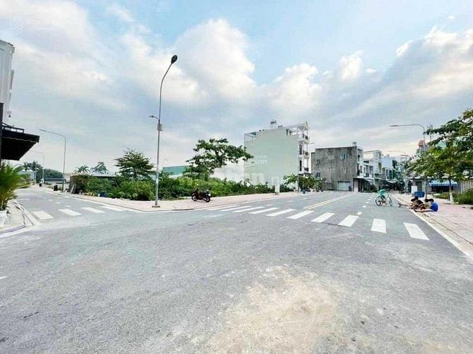 Bán 160m2 đất mặt tiền Đường 3/2 gần trung tâm hành chính Hậu Nghĩa,
