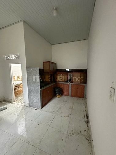 Nhà thị trấn Di Linh 5x20 xây full ngay chợ giá 1,6 tỷ