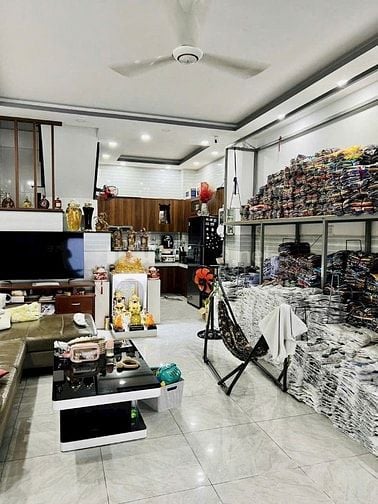 HIẾM - HẺM 5M NGUYỄN MINH CHÂU - TÂN PHÚ - 5M X 14M - 4 TẦNG - 8.8 TỶ