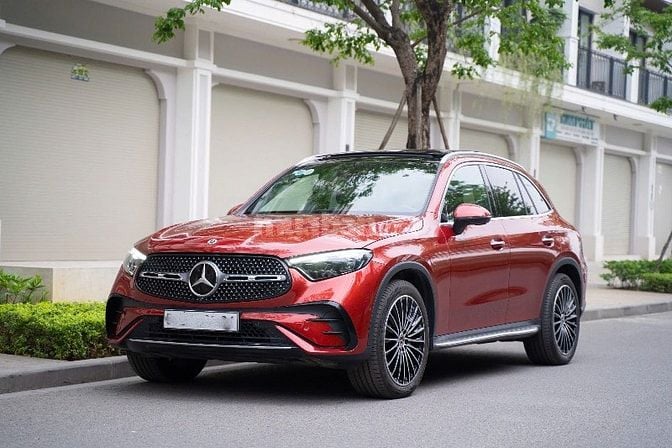 Mercedes Benz GLC300 All New 2023