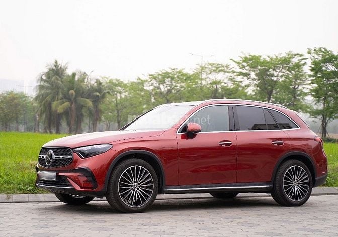 Mercedes Benz GLC300 All New 2023