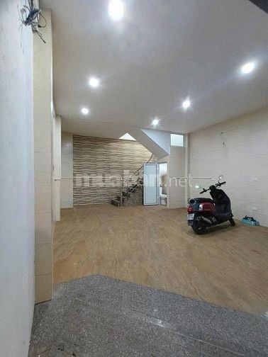 Nhà hiếm rẻ Khâm Thiên, DT 34m 6 tầng MT 5.1m, Giá hợp lý 6.65 tỷ