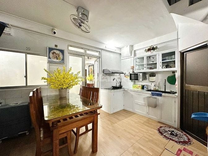QUẬN 3, LÊ VĂN SỸ - Hẻm 6M Ô TÔ Quay Đầu, 74M2-Đang cho thuê 60tr/th