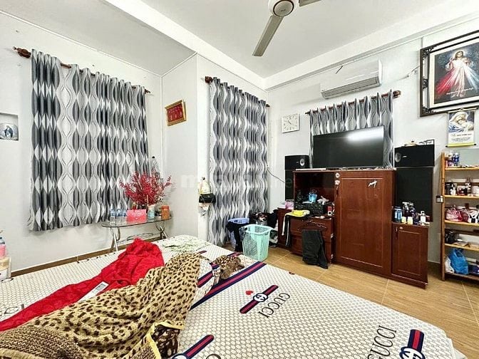 QUẬN 3, LÊ VĂN SỸ - Hẻm 6M Ô TÔ Quay Đầu, 74M2-Đang cho thuê 60tr/th