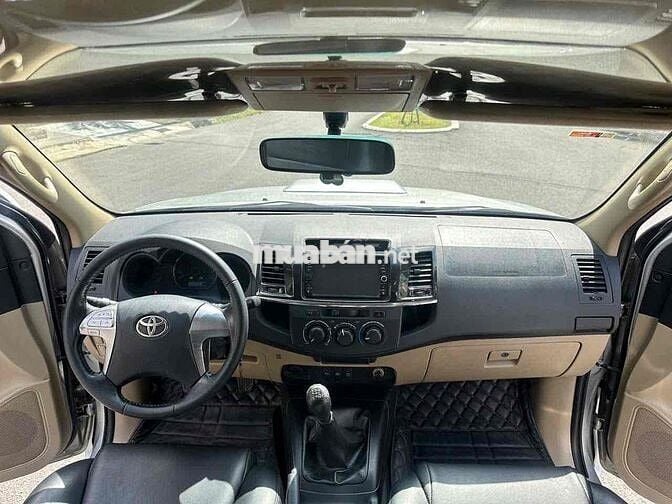 Toyota Fortuner 2014 2.5G - 150000 km