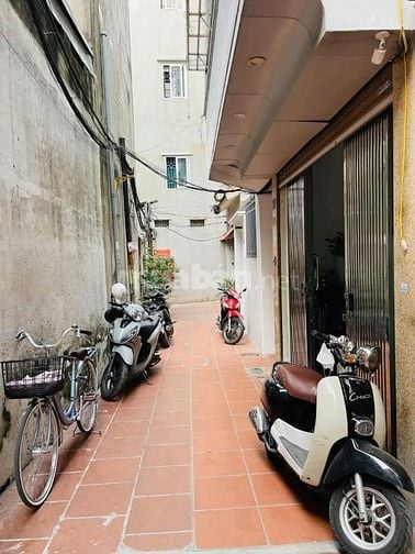 Nhà hiếm rẻ Khâm Thiên, DT 34m 6 tầng MT 5.1m, Giá hợp lý 6.65 tỷ