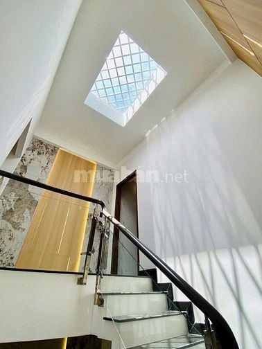 Bán gấp nhà ở đường Võ Văn Kiệt, phường 1, quận 5, giá 3 tỷ 050 triệu 