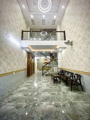 Hàng hiếm tại Hoàng Bật Đạt, 8,6 tỷ, 53,2 m2, 5PN + 5WC + 5T.QTB