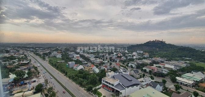 CHÍNH CHỦ BÁN CĂN GÓC 64,5 M2, TP.HCM MỚI (TP DĨ AN CŨ). MỚI, SỔ HỒNG.