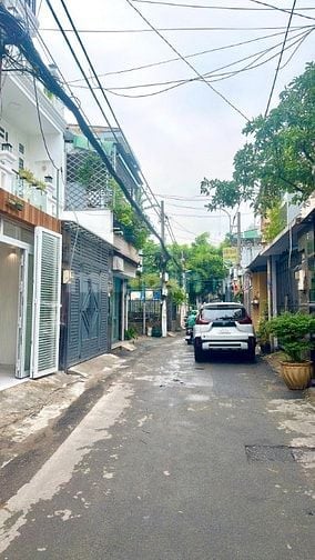 Bán nhà 48m 5tầng 4pn thống nhất p11 giá 7.85 tỷ 