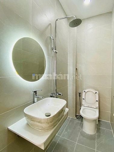 KẸT TIỀN bán nhà 64m2 đường Nguyễn Văn Quá Quận 12. Giá 2tỷ050 triệu