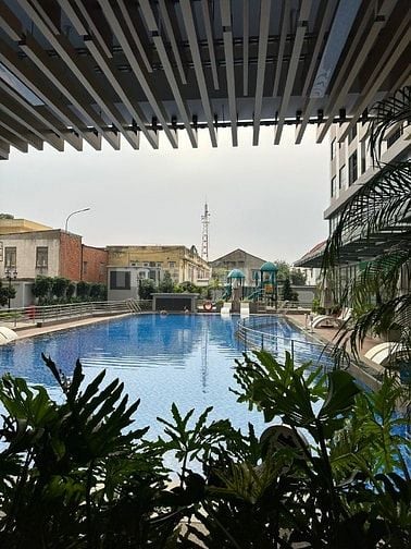 Bán gấp chung cư căn góc 3pn, mặt tiền đường, gần chợ, giá cực tốt