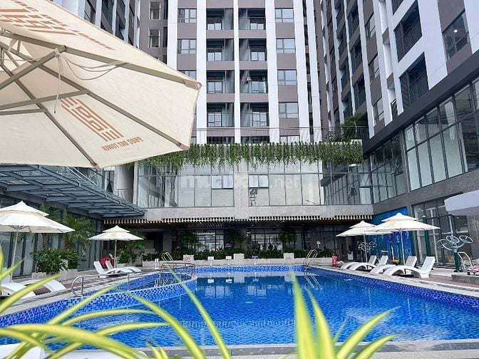 Bán gấp chung cư căn góc 3pn, mặt tiền đường, gần chợ, giá cực tốt