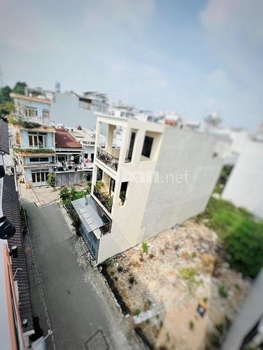 Bán gấp căn Hoà Hảo,p8, quận 10 giá 2tỷ850tr tiện ích xung quanh 