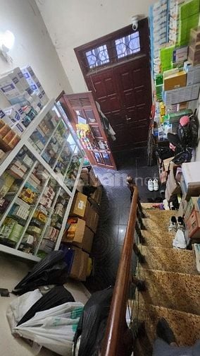 Bán nhà mặt phố, ngã 3 Hồng Mai-Bùi Ngọc Dương, P.Hai Bà Trưng,Hà Nội