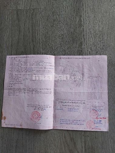Gia đình cần bán gấp gần chợ gần trường 