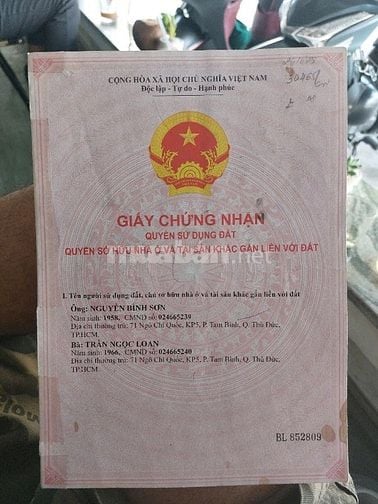 Gia đình cần bán gấp gần chợ gần trường 