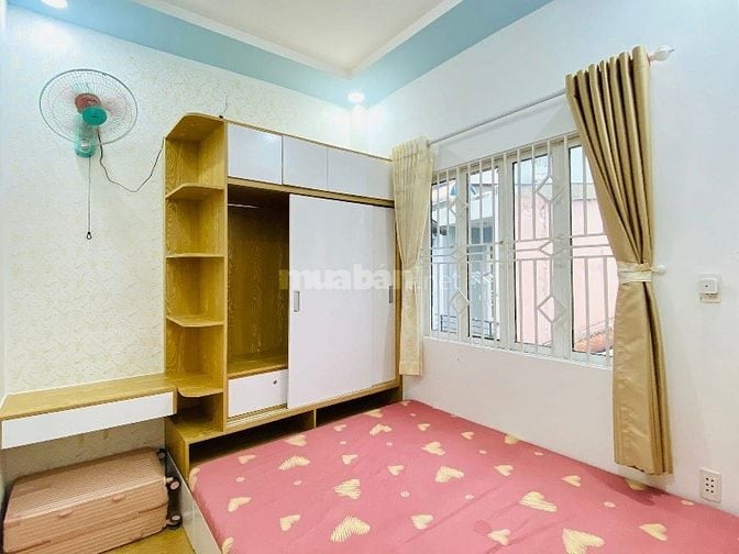 KẸT TIỀN BÁN GẤP MUA BÀN GIAO NHÀ NGAY Đ NGUYỄN VĂN NGUYỄN, QUẬN 1