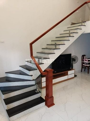 ANH CHỊ BÁN NHÀ ĐỂ CHỮA BỆNH CHO CON NÊN CẦN BÁN GẤP, Ở CỦ CHI, GIÁ 99