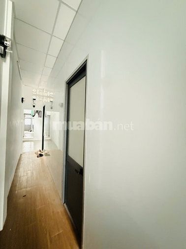 CÁCH MẠNG THÁNG 8 NGAY CV LÊ T RIÊNG - DT GẦN 100M2 HẺM 6M SÁT MT