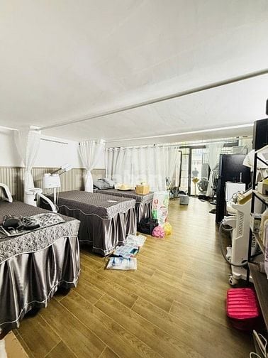 CÁCH MẠNG THÁNG 8 NGAY CV LÊ T RIÊNG - DT GẦN 100M2 HẺM 6M SÁT MT