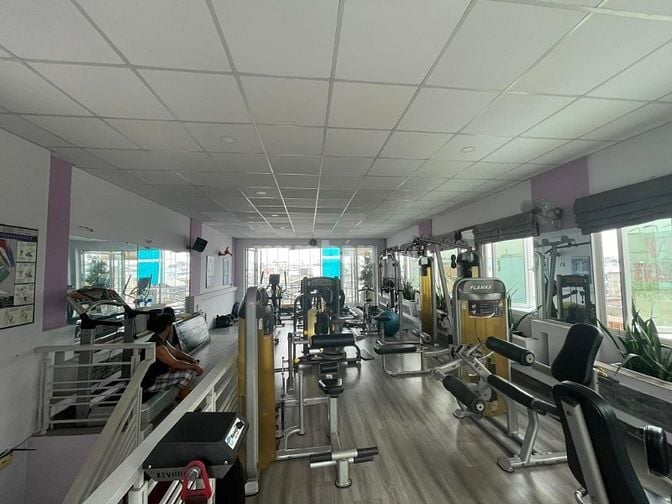 Giảm còn 27TỶ MTKD Nguyễn Kiệm 127m2 ngang 6.5m 6lầu T.máy ngay BV 175
