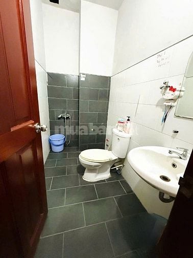 Chính Chủ Cần Bán Căn Nhà| Hồng Hà, P.9, Q.Phú Nhuận| DT 43m2| 1Tỷ890|