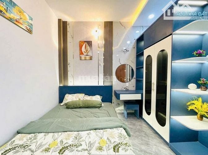 Nhà bạch đằng phường 2 tân bình giá rẽ chỉ 2tỷ550triệu với 70m2