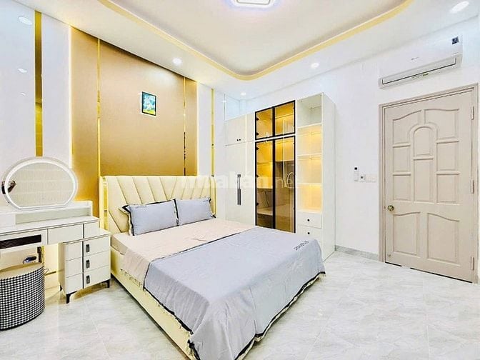 Nhà 3 lầu DT:4x15m đẹp Cao Cấp hẻm xe hơi Quang Trung, P14, Q.Gò Vấp.