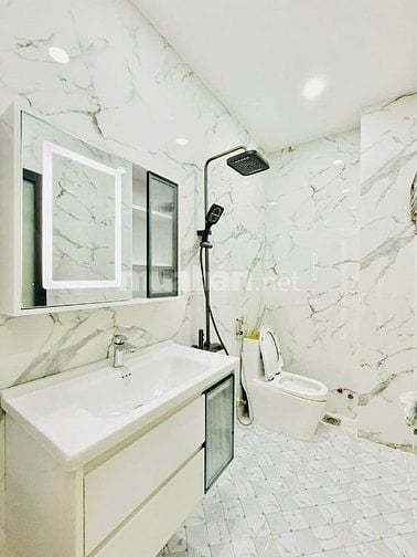 Nhà 3 lầu DT:4x15m đẹp Cao Cấp hẻm xe hơi Quang Trung, P14, Q.Gò Vấp.