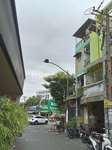 Nhà chính chủ góc MT Nguyễn Văn Luông Q6 - 4 tỷ 850