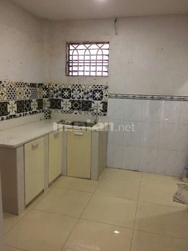 Nhà cấp 4 có lửng 44m2 phường Phú Hữu.3 tỷ 3