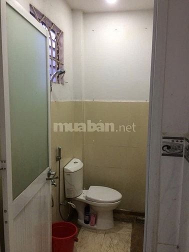 Nhà cấp 4 có lửng 44m2 phường Phú Hữu.3 tỷ 3
