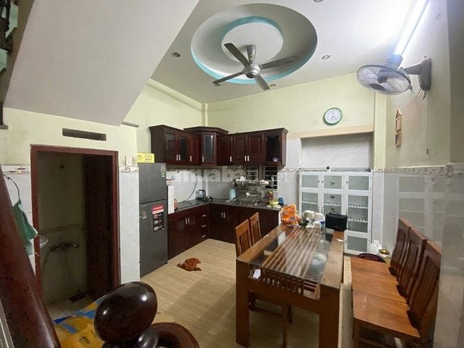 Cho thuê NR 2PN, 2WC, 48m2 tại Đường Số 16, đẹp, nhiều tiện ích