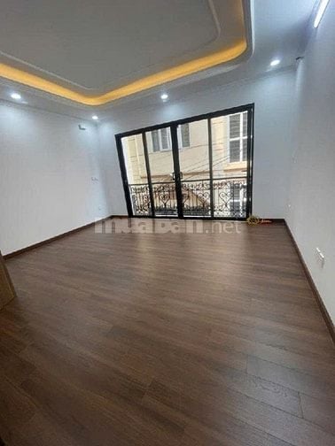 Bán nhà Xuân Đỉnh! 35m, 7 tầng, mặt tiền 4.4 thang máy chạy vù vù!