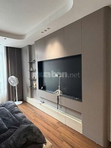 PHỐ TRẠM GẦN VĨNH TUY. OTO VÀO NHÀ - HƠN 12 TỶ. LÔ GÓC NGÕ THÔNG - 6 T