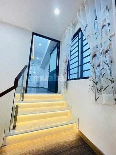 Bán nhà MT cho thuê - Đường Tân Hải P13 Tân Bình | 4,340 Tỷ còn bớt ít